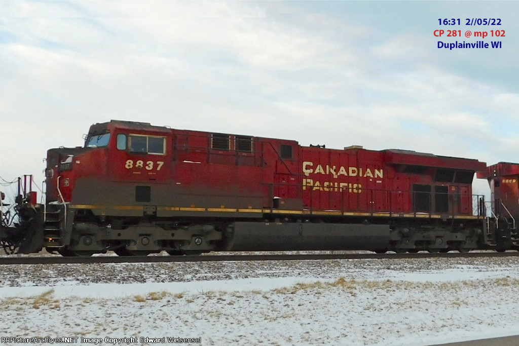 CP 281, 4 x 1 Saturday, moves fresh GP38-2 (nee SOU) CRLX 2022 headed to Centex Rail Link (Canadain Railserve)